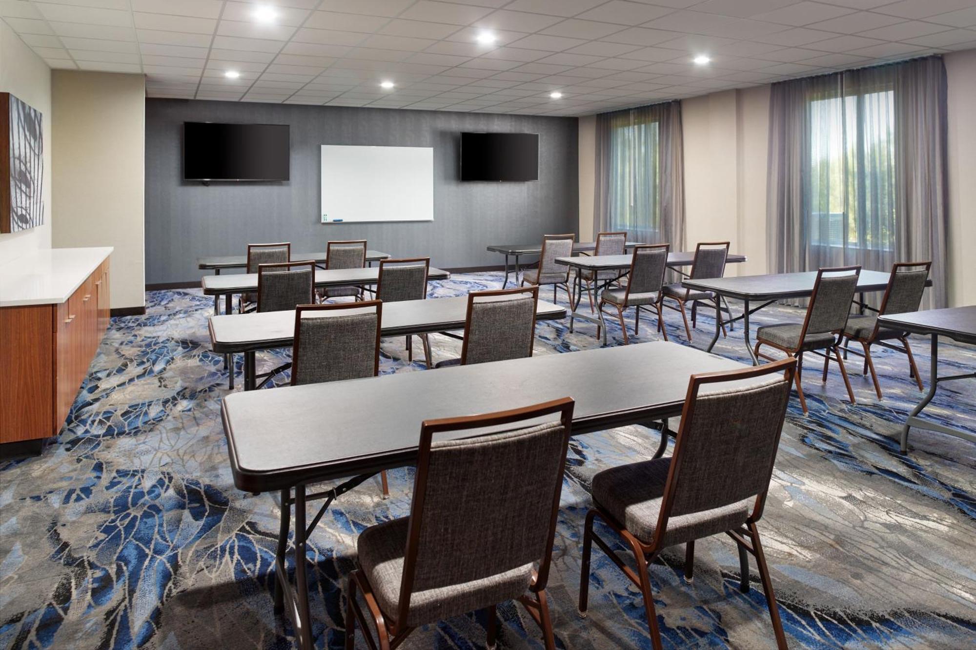 Fairfield Inn & Suites Locust Grove I-75 South Bagian luar foto